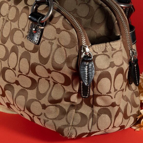 Coach Penelope B1070-F146 Light Brown Signature Jacquard 3 Sections Shoulder Bag - Picture 10 of 11